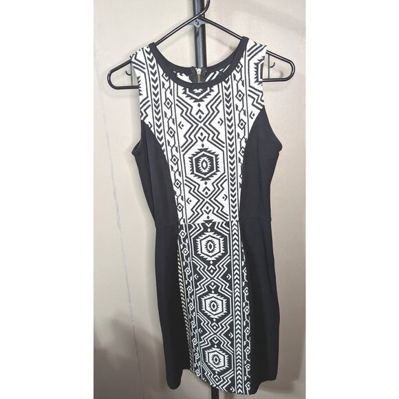 Anthropologie Porridge Size 2 Pencil Sheath Dress Black Aztec Print Str… - Picture 1 of 11